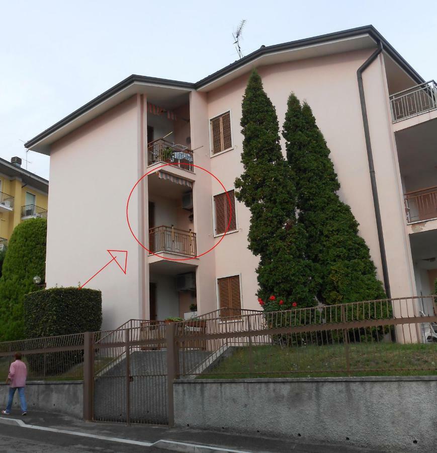 Monolocale A Peschiera Del Garda Vista Lago Apartamento Exterior foto